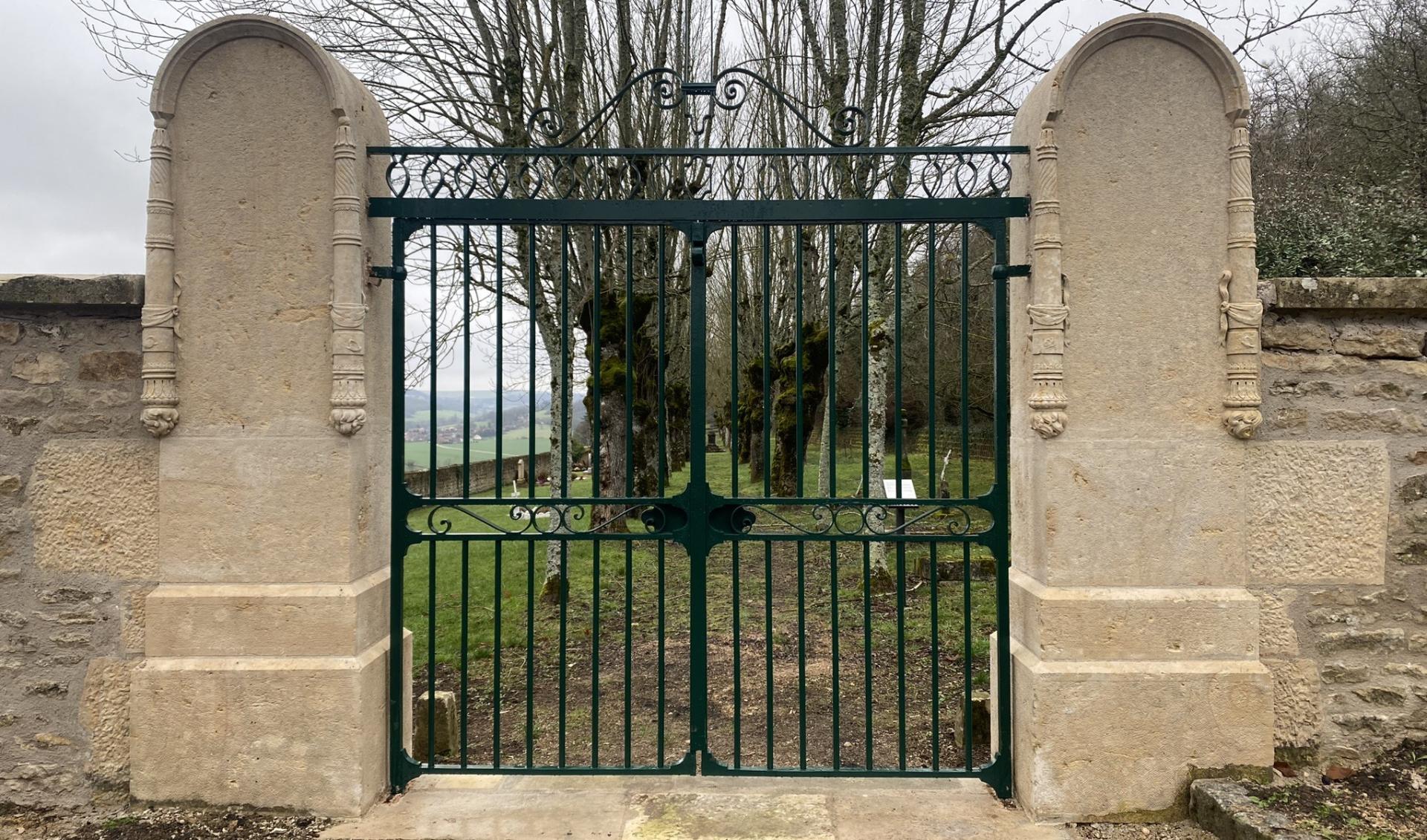 Portail cimetière des soeurs